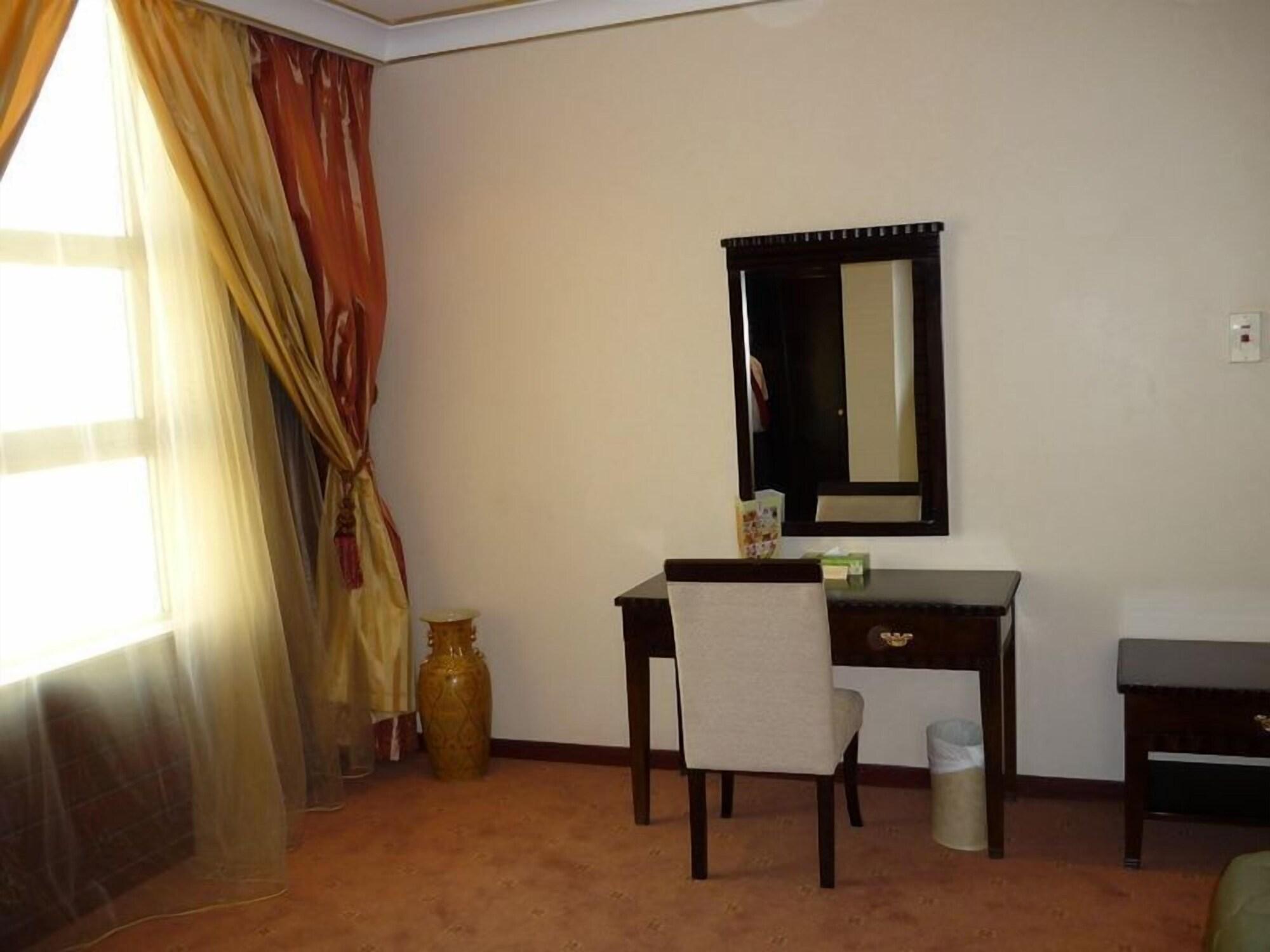 Bilqase Throne Hotel Дамам Екстериор снимка